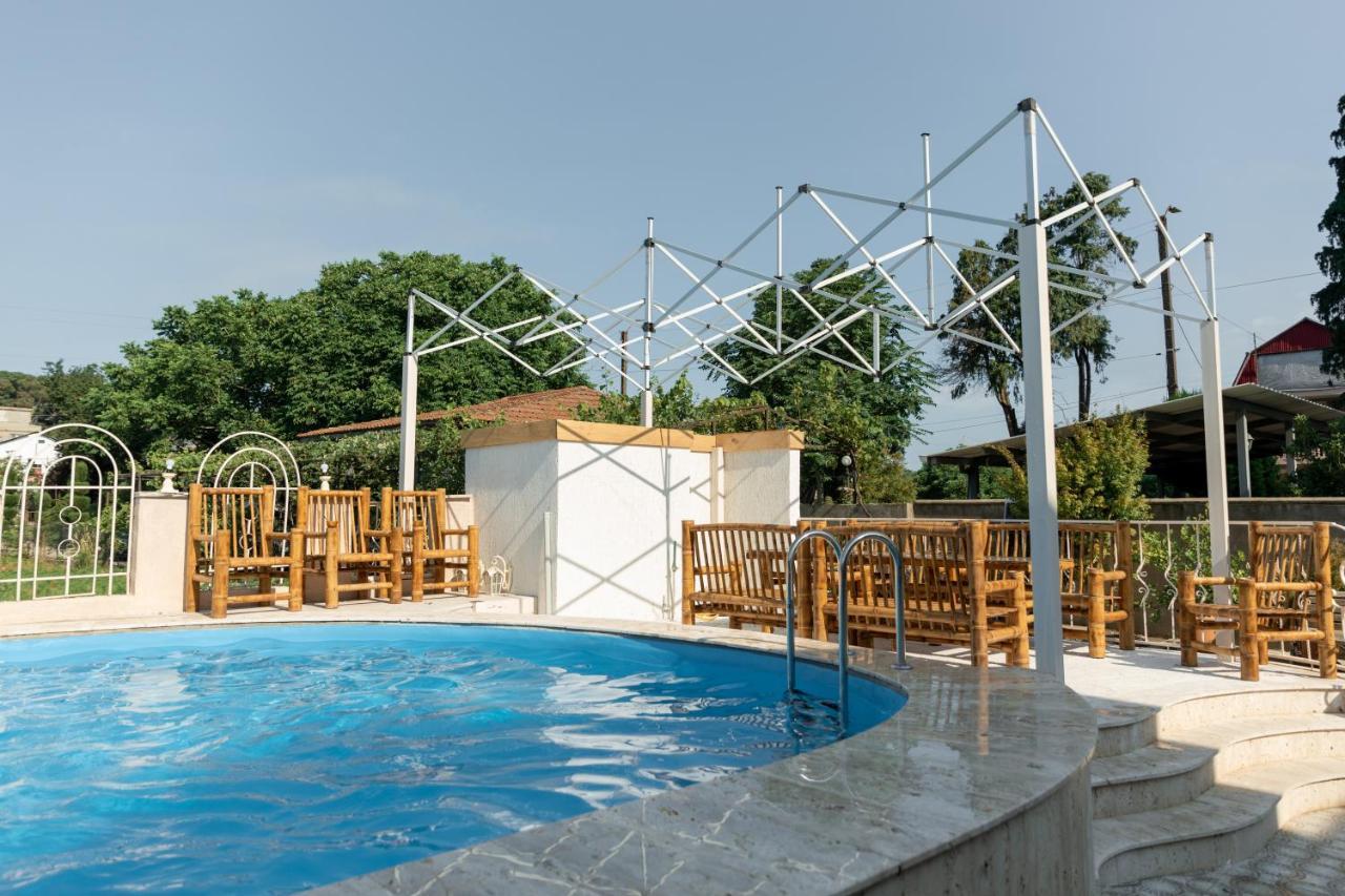 Guest House Sofia Kobuleti Ngoại thất bức ảnh