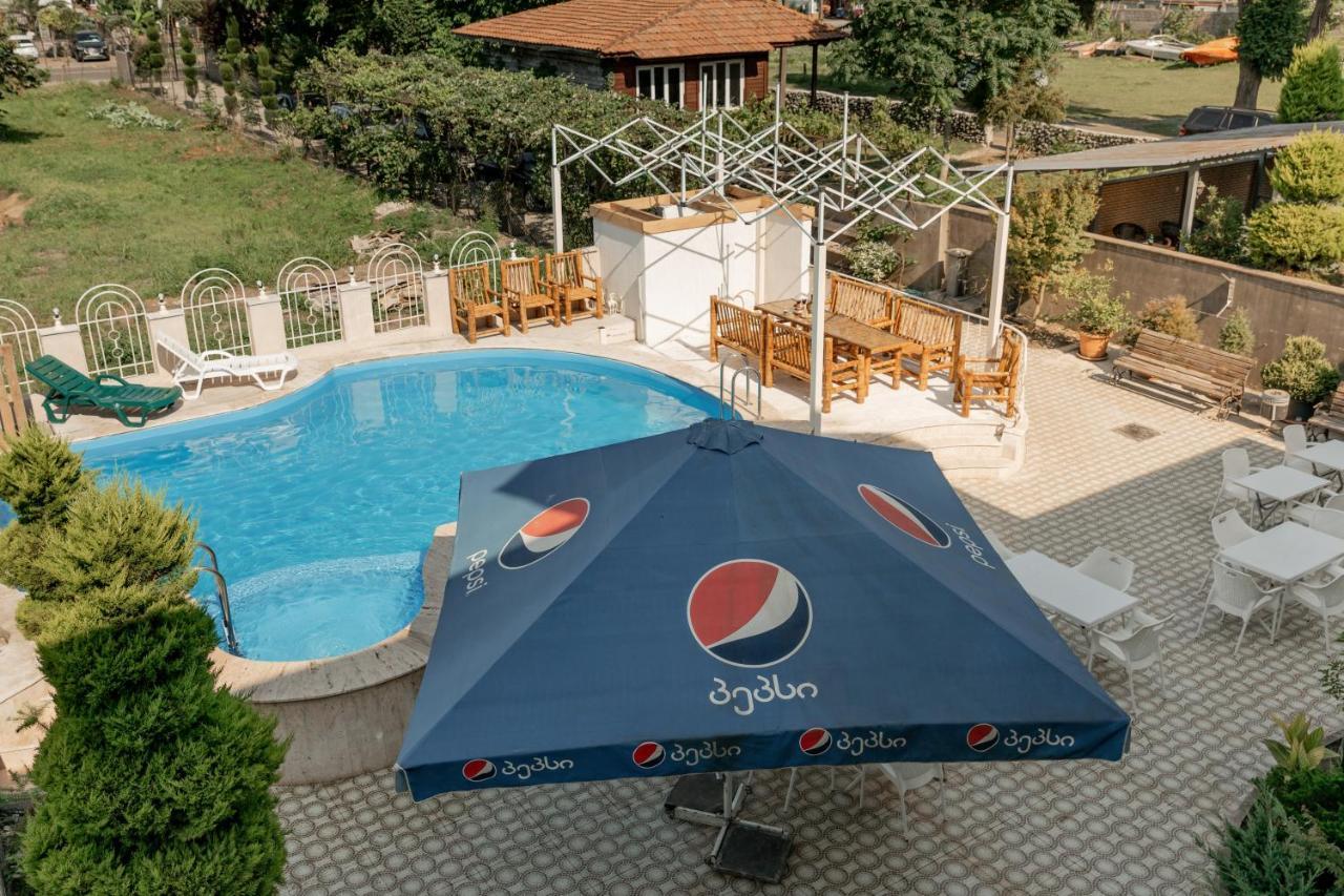 Guest House Sofia Kobuleti Ngoại thất bức ảnh