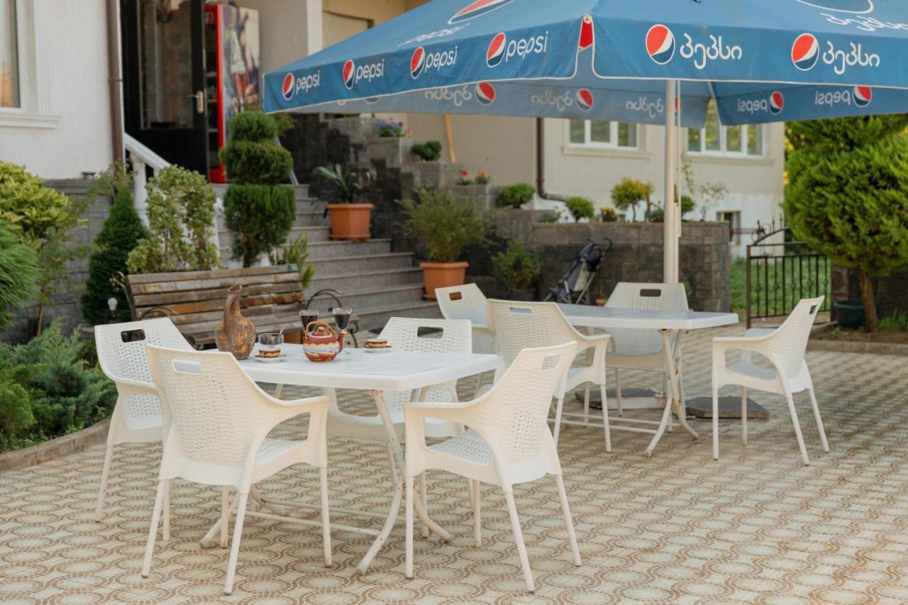 Guest House Sofia Kobuleti Ngoại thất bức ảnh