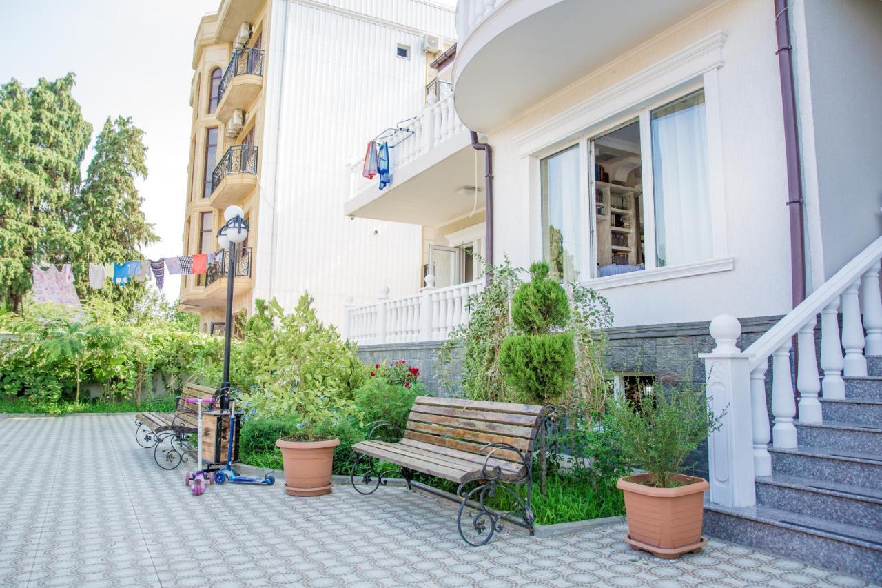 Guest House Sofia Kobuleti Ngoại thất bức ảnh